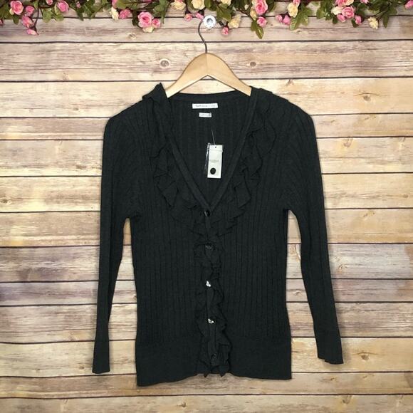NWT Van Heusen Ruffle Button Cardigan - Picture 1 of 7